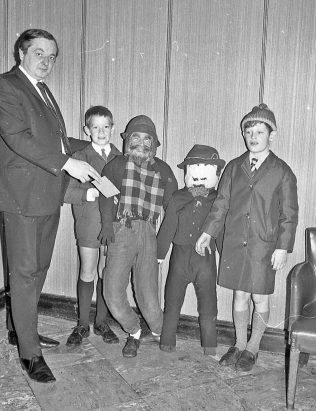 Granada Guy Fawkes - 1971 Granada Guy Fawkes - 1971 | CHAD 604 23