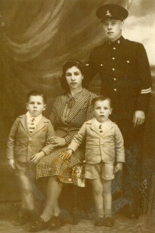 Mary & Alfred Cark with sons Alfred (Left)age4 or 5 & Bill (right) aged 3 in Valletta, Malta circa 1939