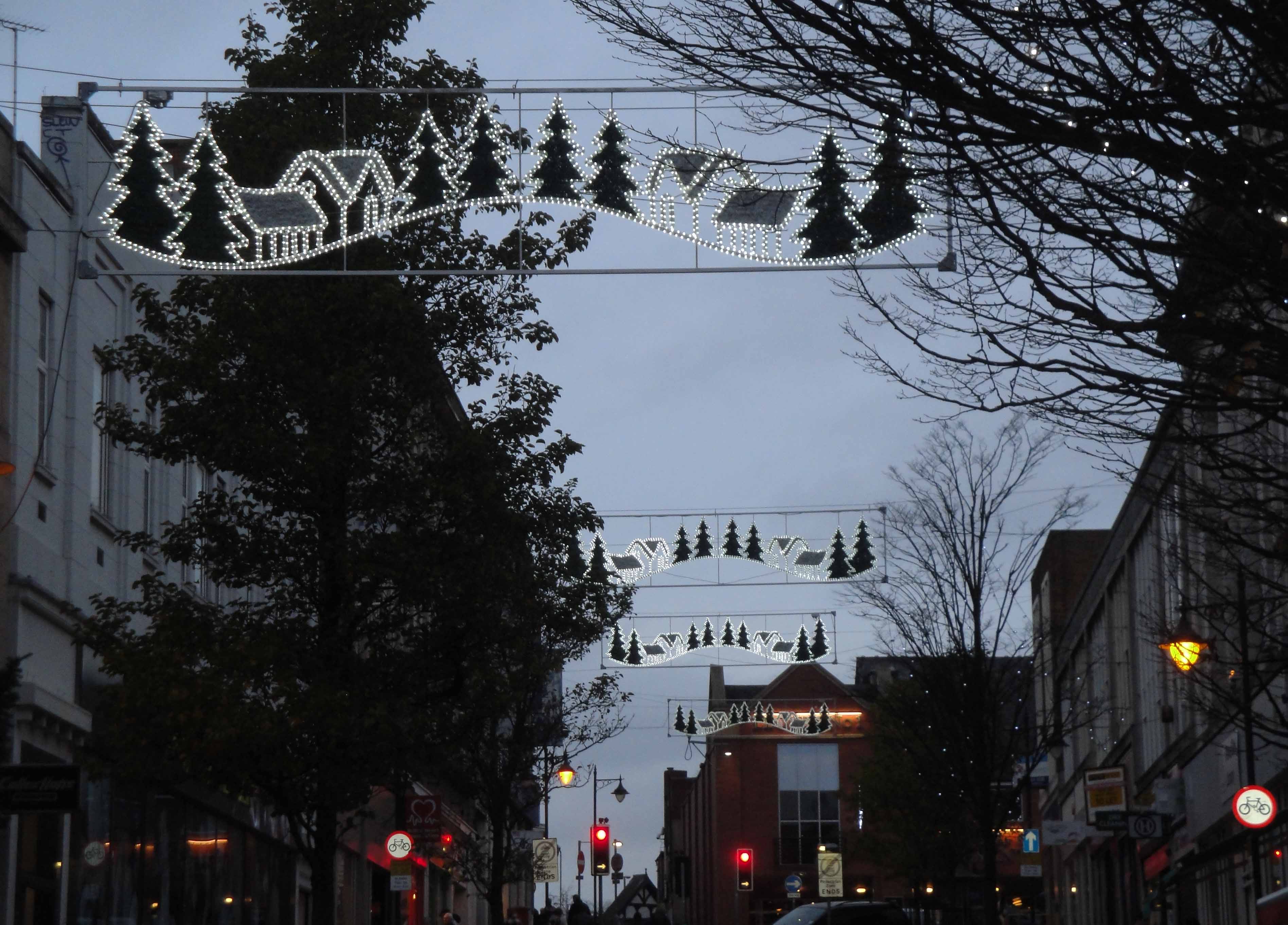 Mansfield Christmas Lights 2011 Traditions / Customs, Mansfield