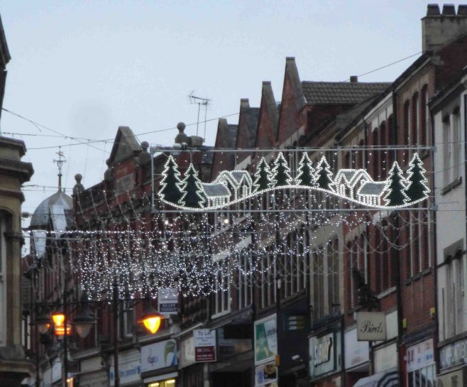 Mansfield Christmas Lights 2011 Traditions / Customs, Mansfield